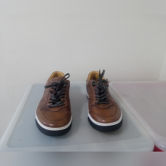 M. Gemi Sneakers - Picture 2 of 6